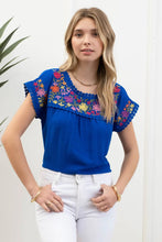 FLORAL EMBROIDERY SCALLOP LACE TRIM BLOUSE
