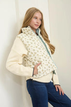 FLORAL ZIP-UP PUFFER VEST