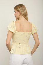 FLORAL EMBROIDERY PUFF SLEEVE SMOCKED TOP